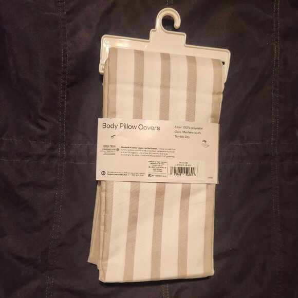Two Packs of Room Essentials Body Pillow Covers - 4 Covers - NWT - Picture 4 of 5